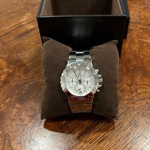 Michael Kors Silver-Tone watch